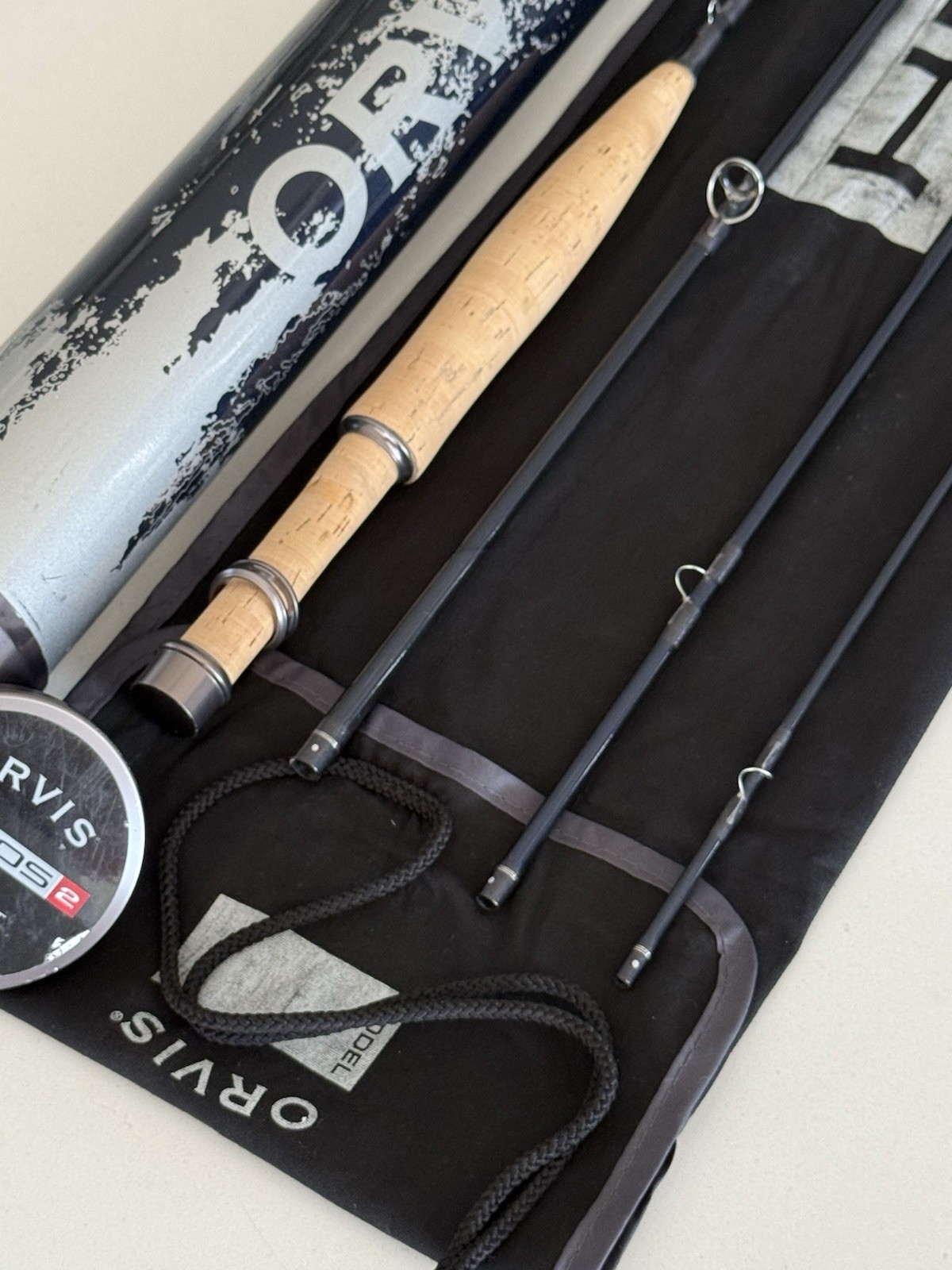 **BEAUTIFUL** SUPER RARE ORVIS ￼ HELIOS-2 3wt 7’6”in ￼ Flyrod!!