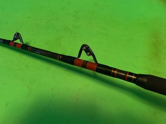 KUNNAN HOT RAIL SPIRALTECH GRAPHITE 5 FOOT 6 INCH 50 TO 130# RATED FISHING ROD