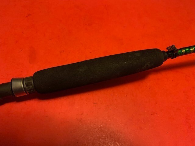 CUSTOM BUILT GREEN GRAPHITE COMPOSITE 7 FOOT 1 INCH 10 TO 25# CONVENTIONAL ROD