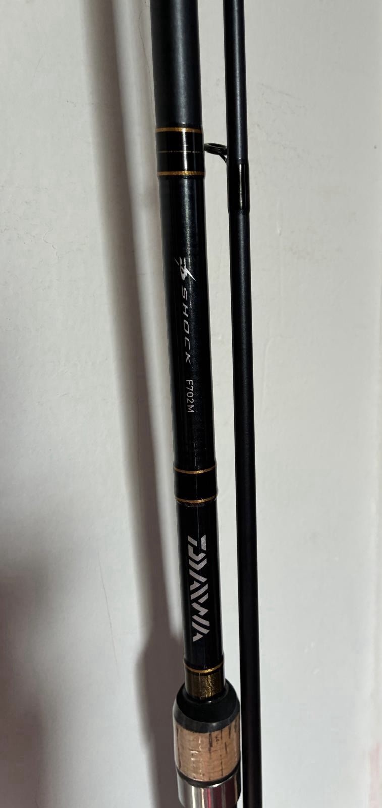 4 Spinning Rods Lot 7ft Ugly Stik GX2 Daiwa w/ Hard Tube Case