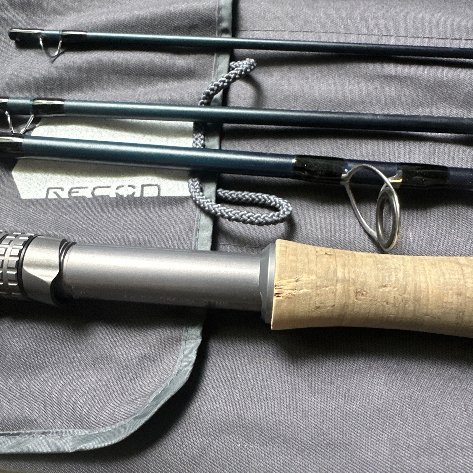 Orvis Recon Saltwater Fly Fishing Rod – 9’ 8wt – used