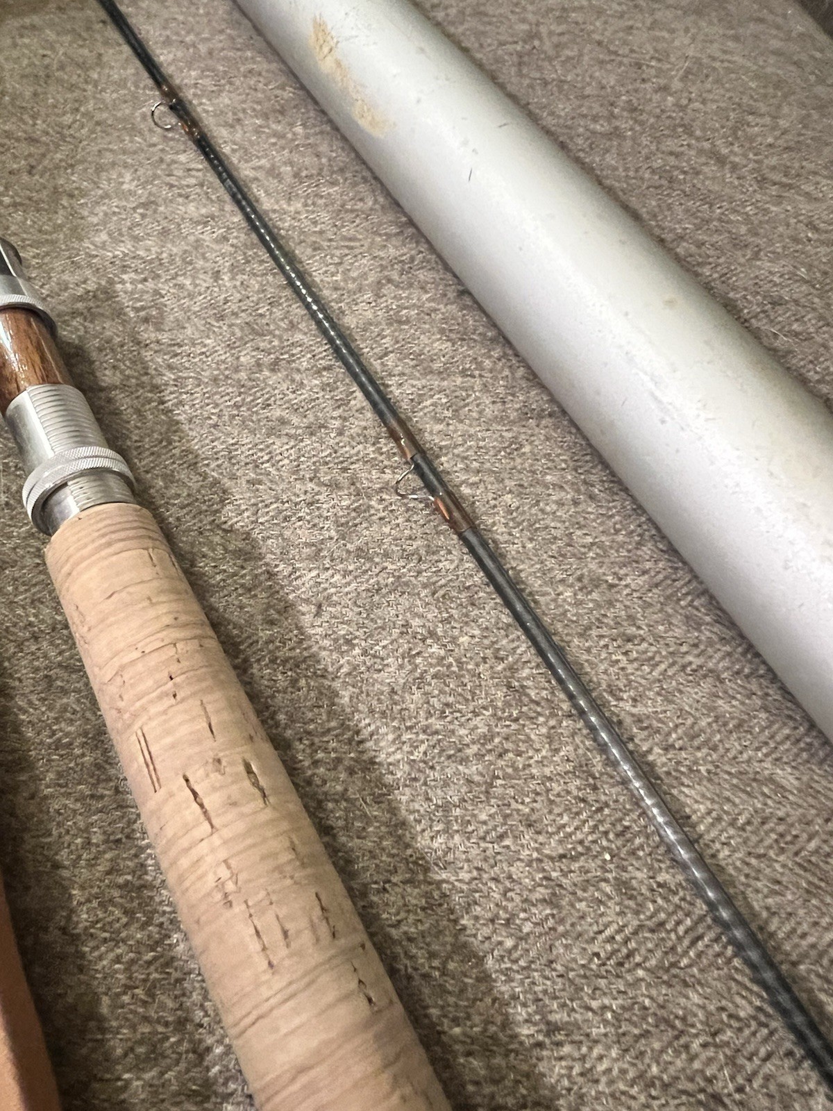 Orvis graphite fly rod 9.5’ 3 5/8 Oz #8 Line