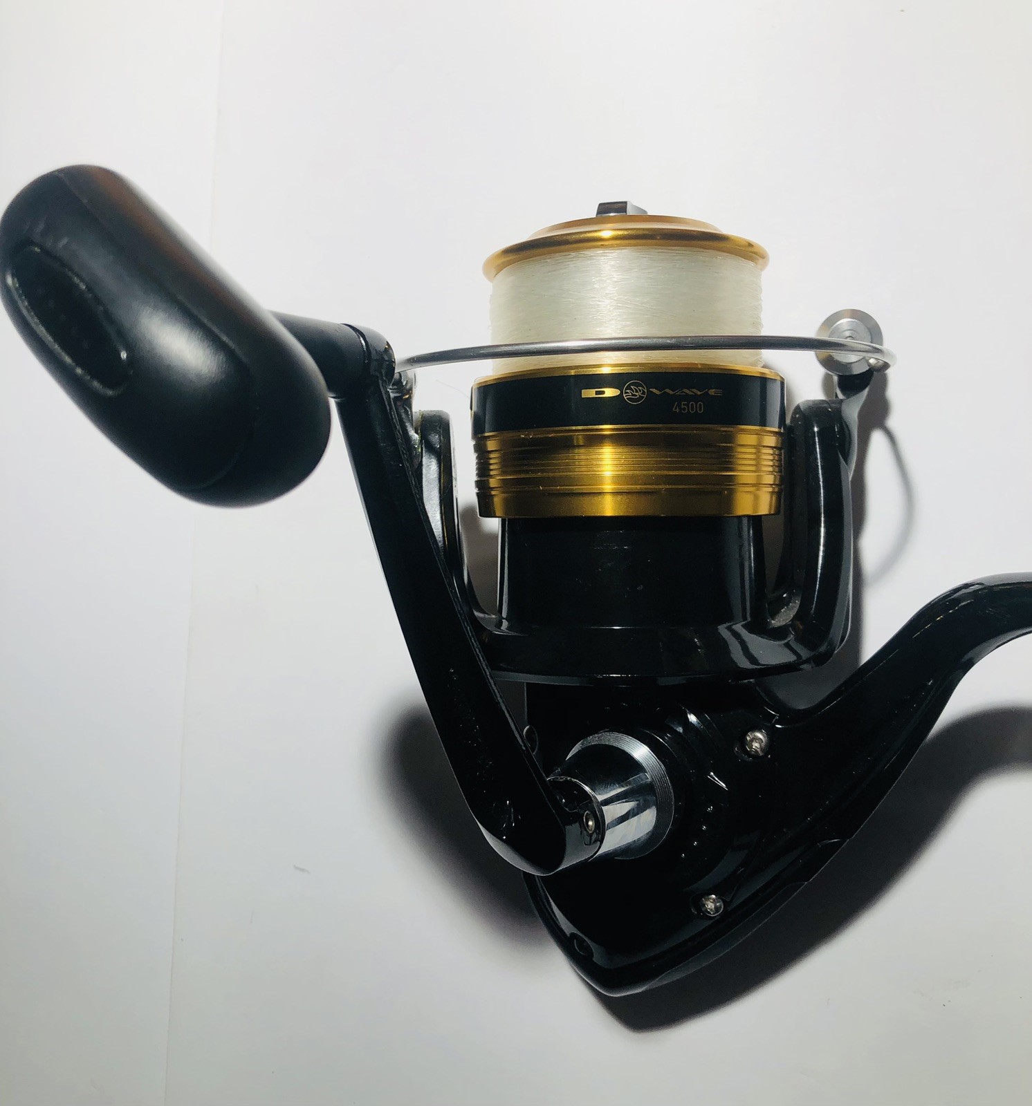 DAIWA D WAVE (DWA F802 MFS) 8’0″ 2 PC Med 12-25LB Spinning Rod & 4500 Reel New