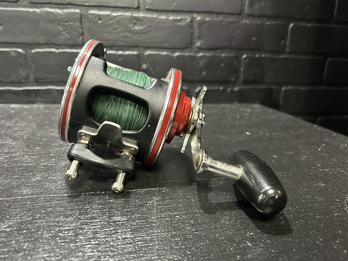 SHAKESPEARE FISHING PENN 113H (A36002406)