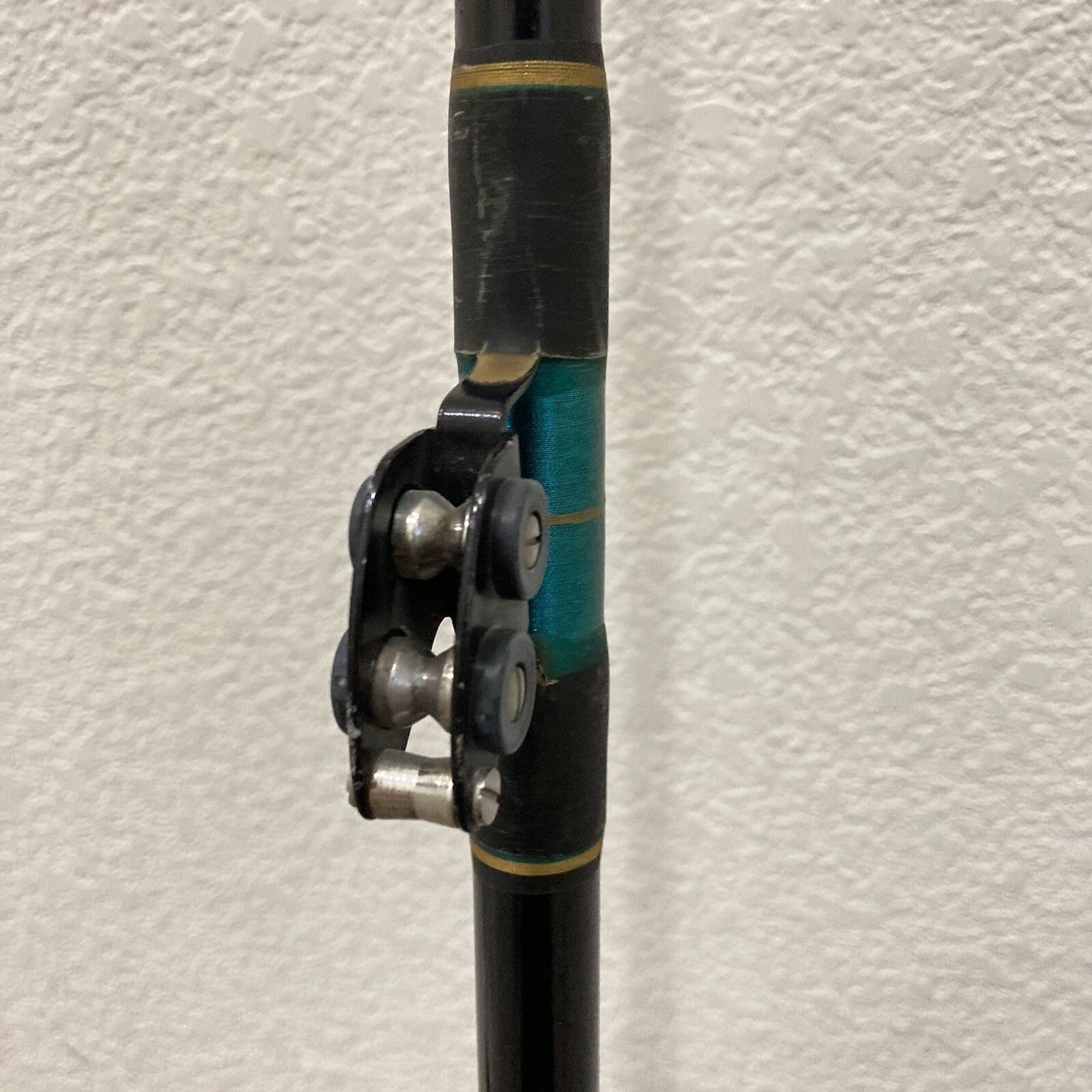Vintage Shakespeare Tidewater BTW60 SURR 6’0” 30-80Lb 1 Piece Fishing Rod