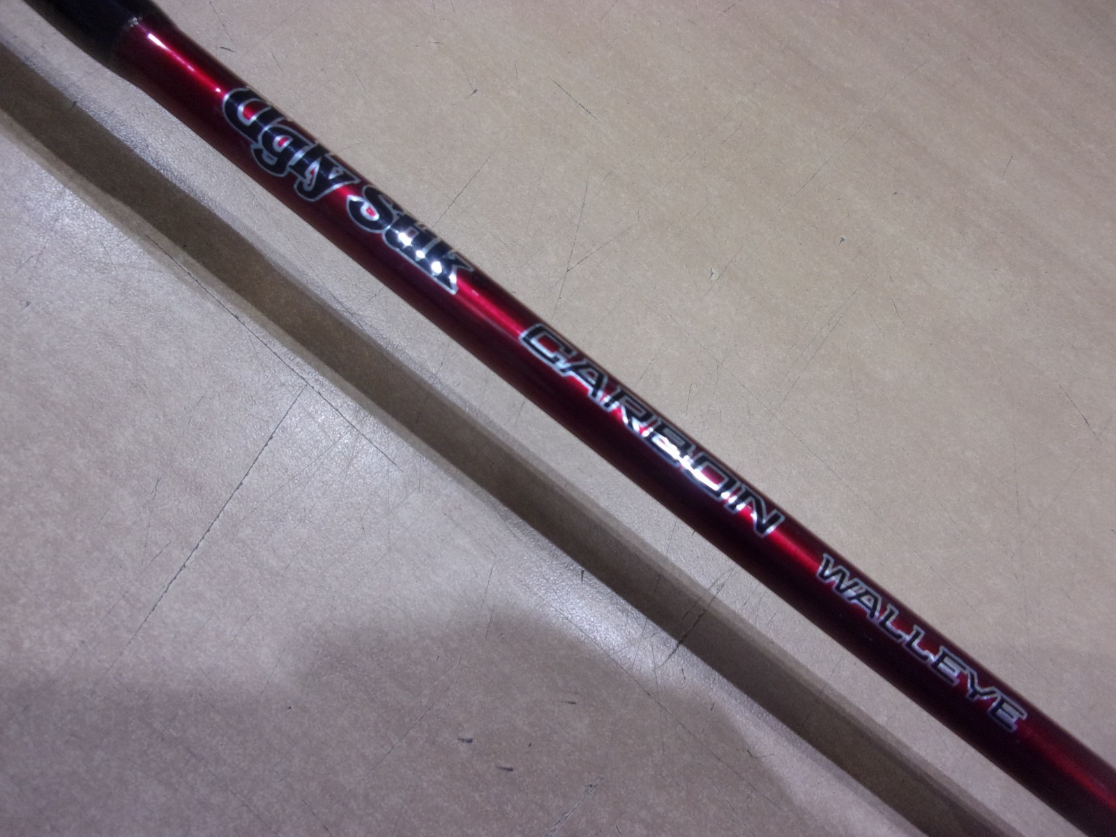 SHAKESPEARE UGLY STIK CARBON WALLEYE 7 foot Medium casting rod