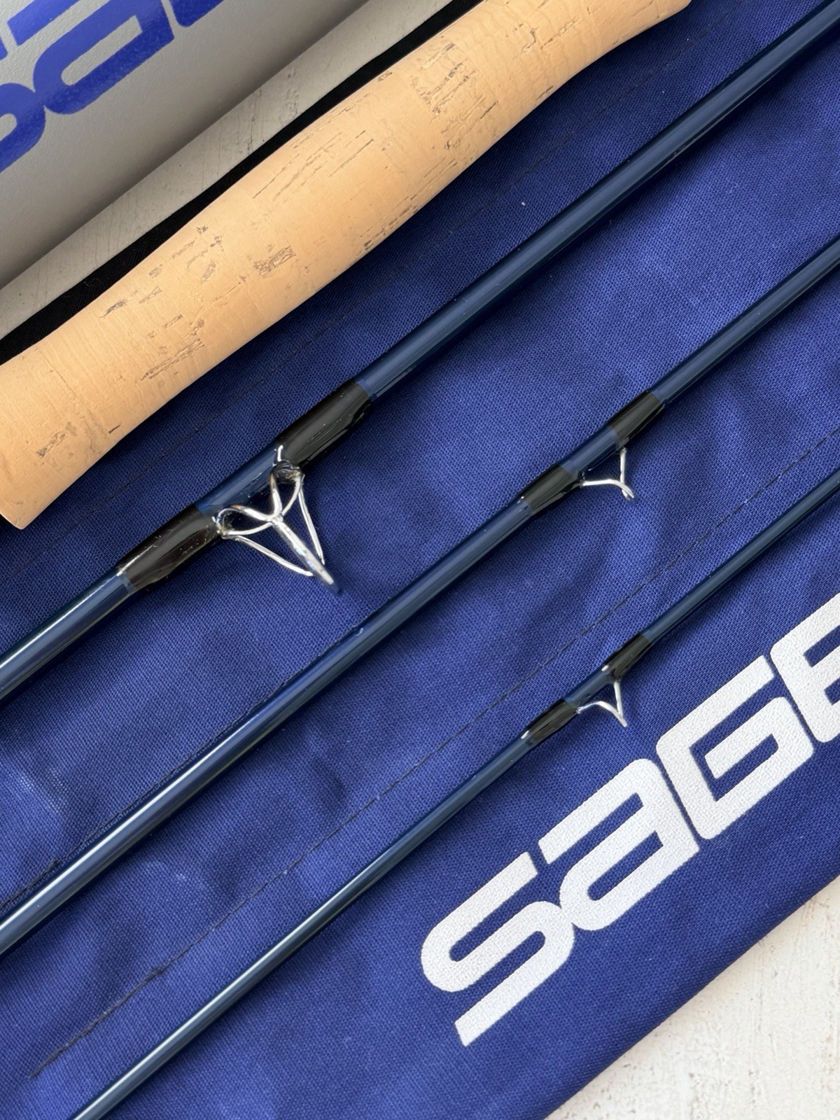 **BEAUTIFUL** 🔥 SAGE SALT Xi 2~ 8wt. 9’ft~4pc FlyRod!!🔥~LEGENDARY~🔥