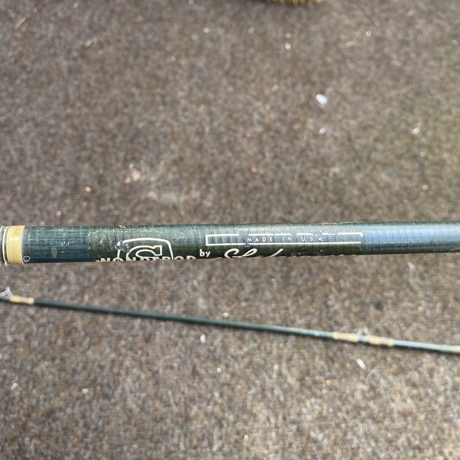 Shakespeare Wonderod Fiber 7 6″ 2-Piece Fly Rod Green Fishing Trout No Reel Bass