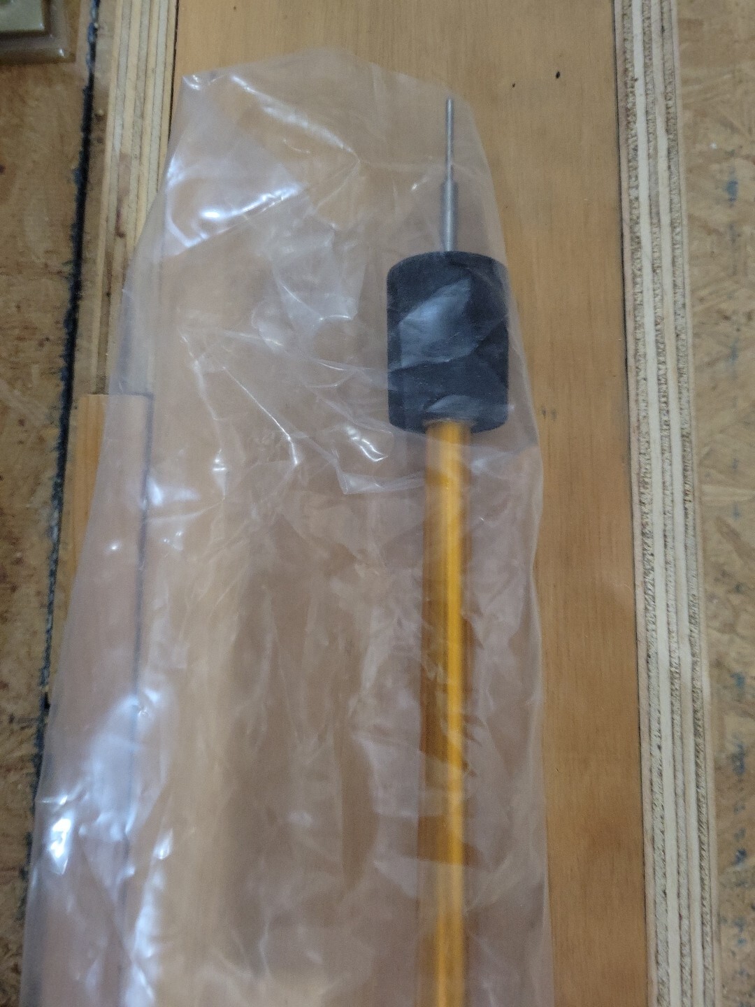New Gold Aftco 6′ Tag Stick