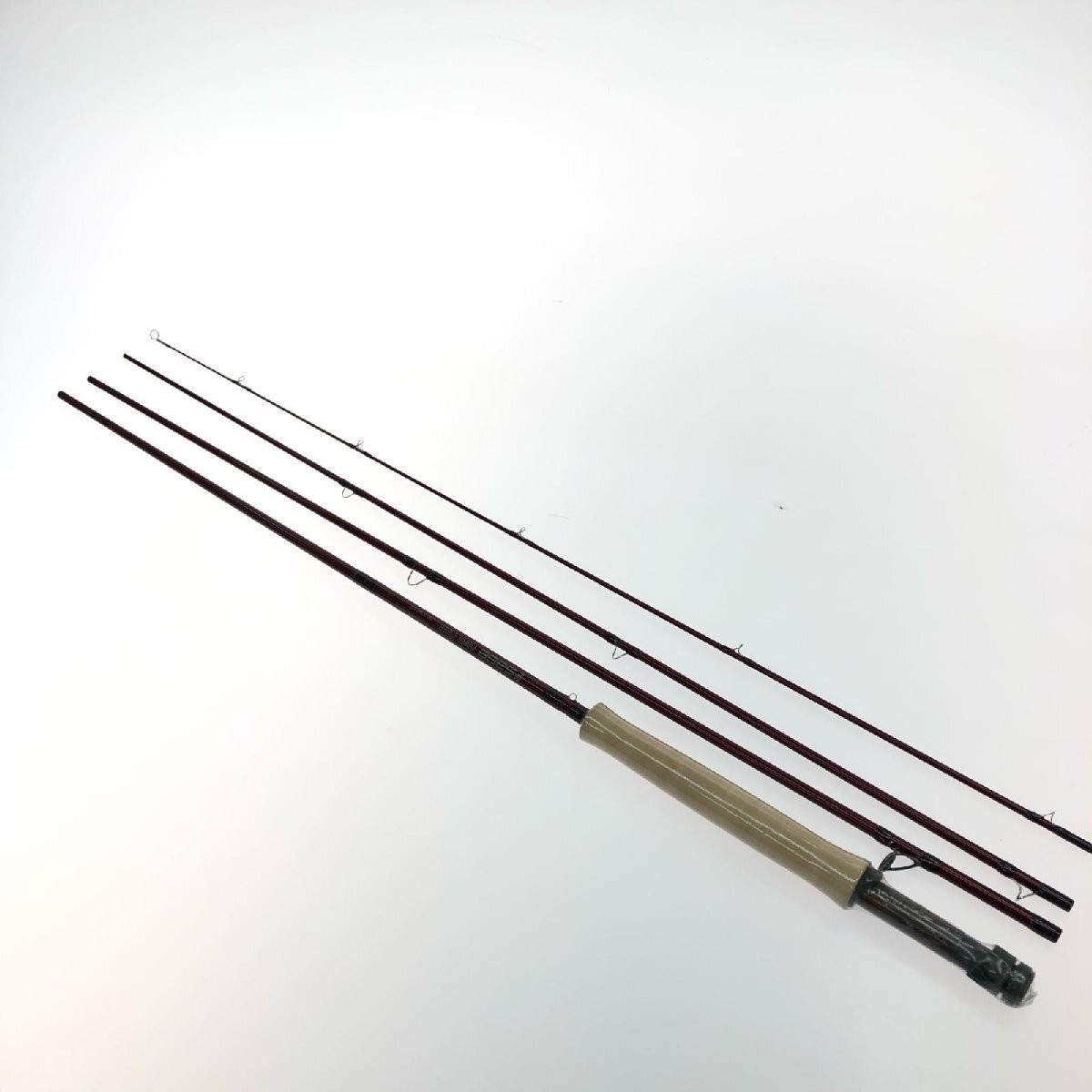 SAGE 590-4 POWER R8 fly rod. Mint condition No noticeable scratches or stains.