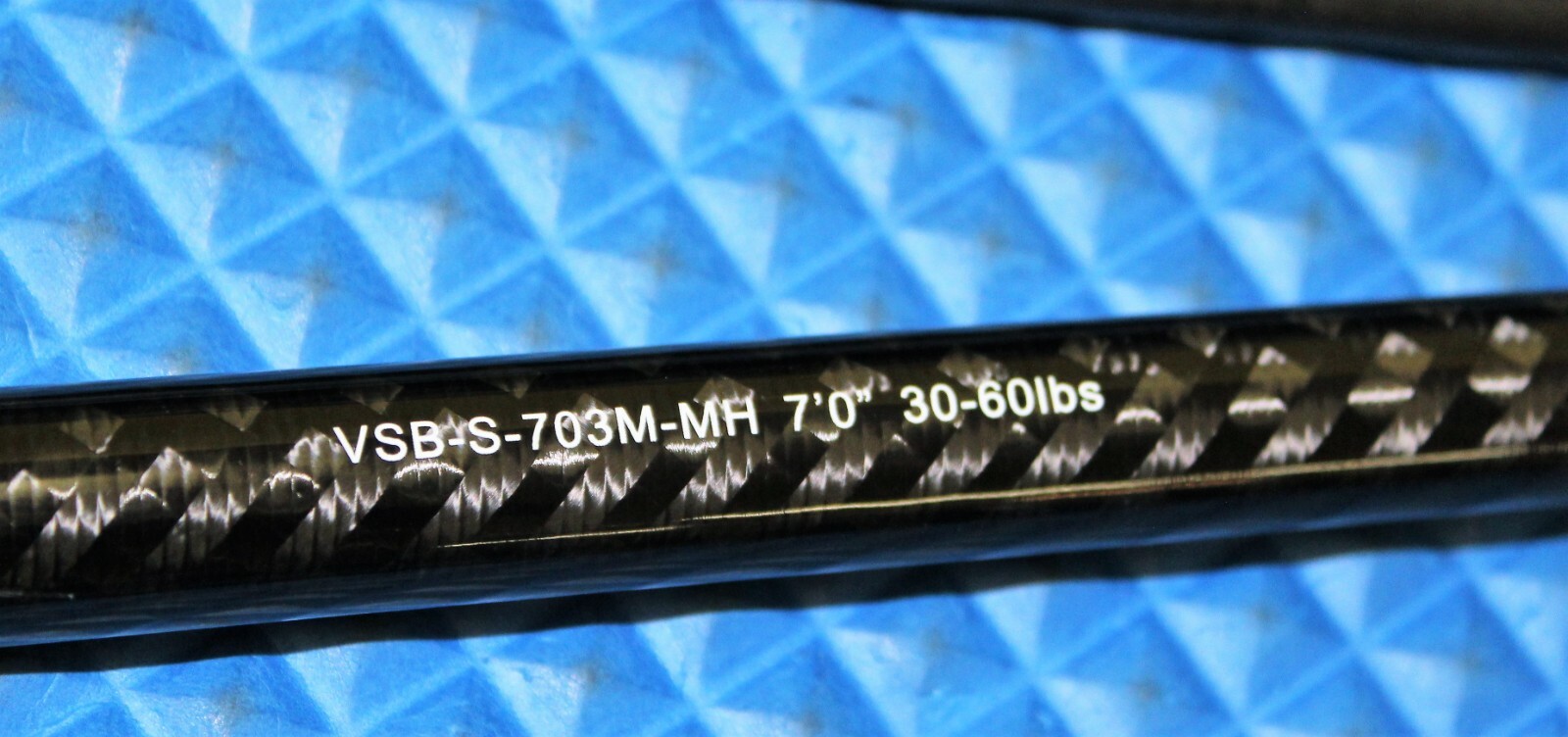 Okuma Voyager Signature Boat Rod 7′ 0″ 3-Pc W/Soft Case 2 Rod Tips VSB-S-703M-MH