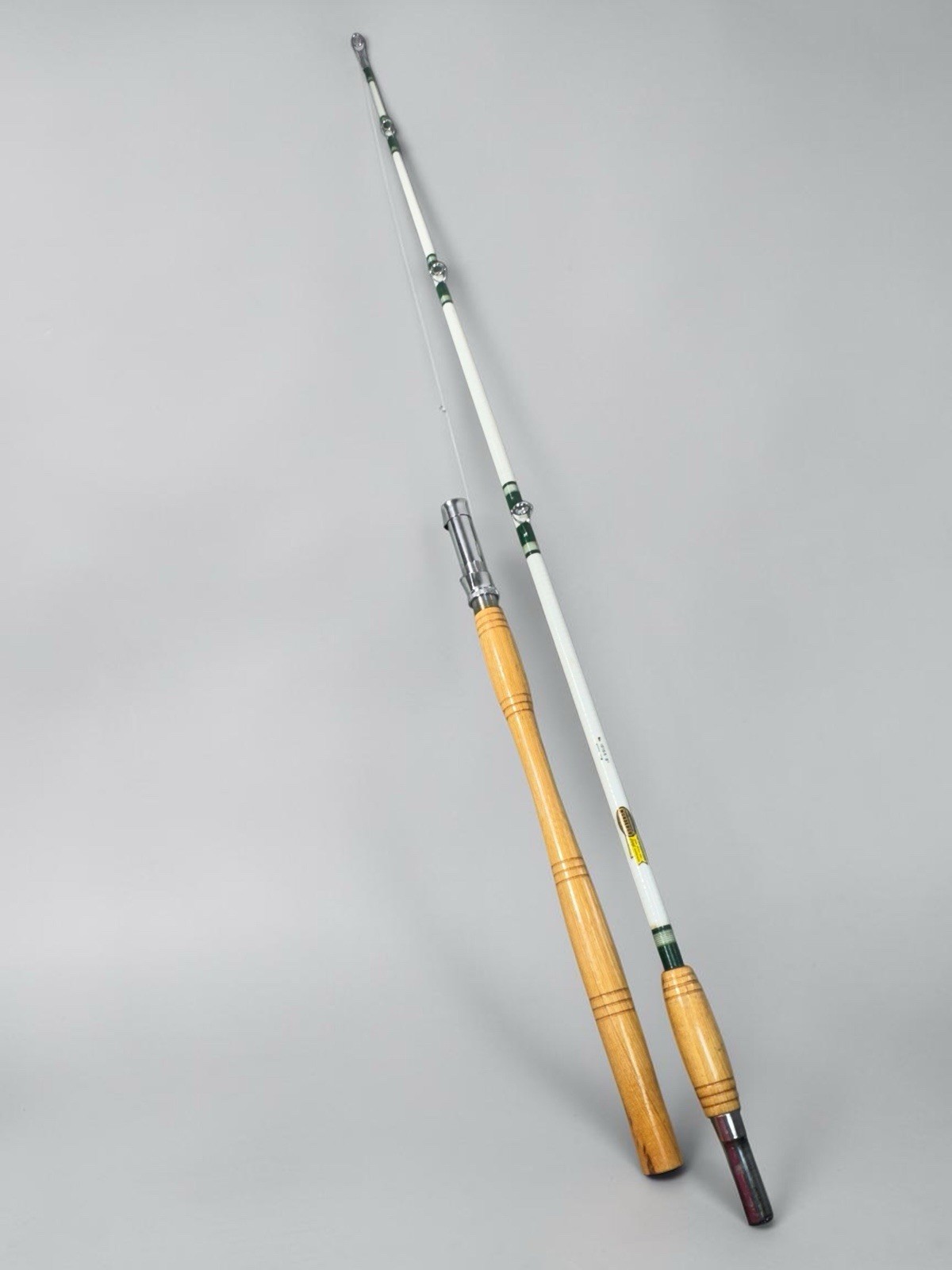 Vintage Shakespeare Wonderod No. 1010-5 8’ 2 Piece Fiberglass Spinning Fishing