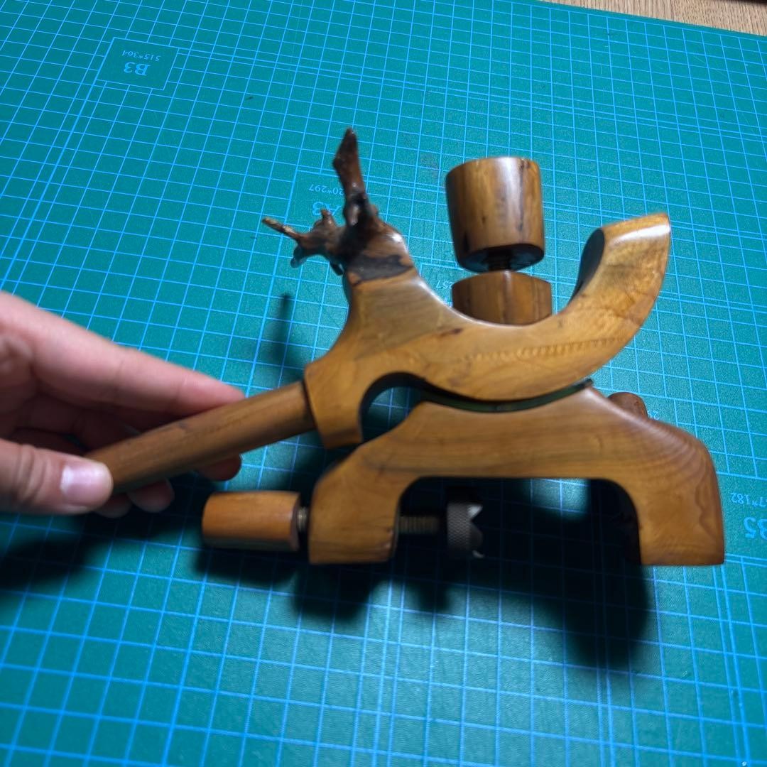 Handmade Wooden TOSHO Fish Hook Fixing Tool for Herabuna Fishing (Used)