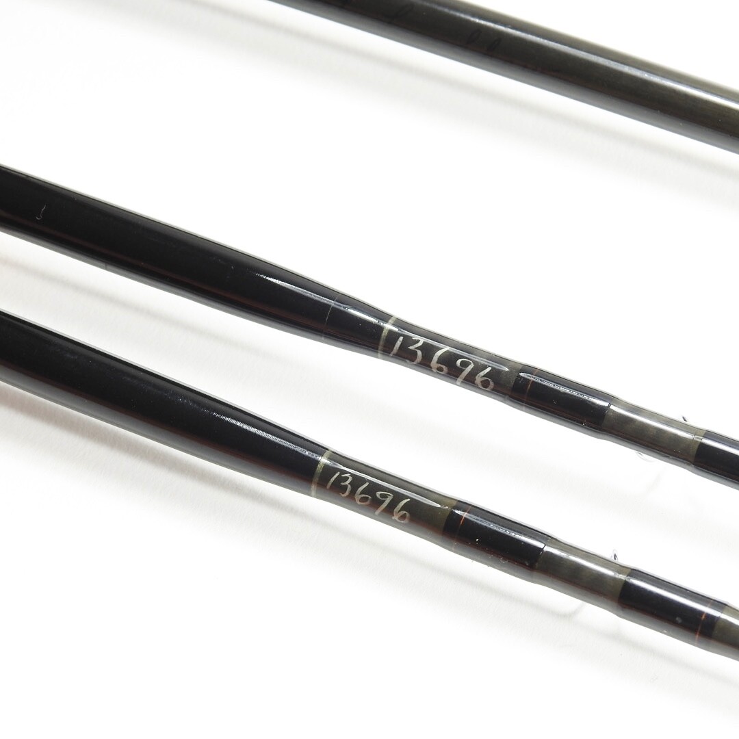 Russ Peak “Zenith” Graphite Fly Rod. 8’ 6” & 9’. 2-Tips. W/ Tube & Sock.