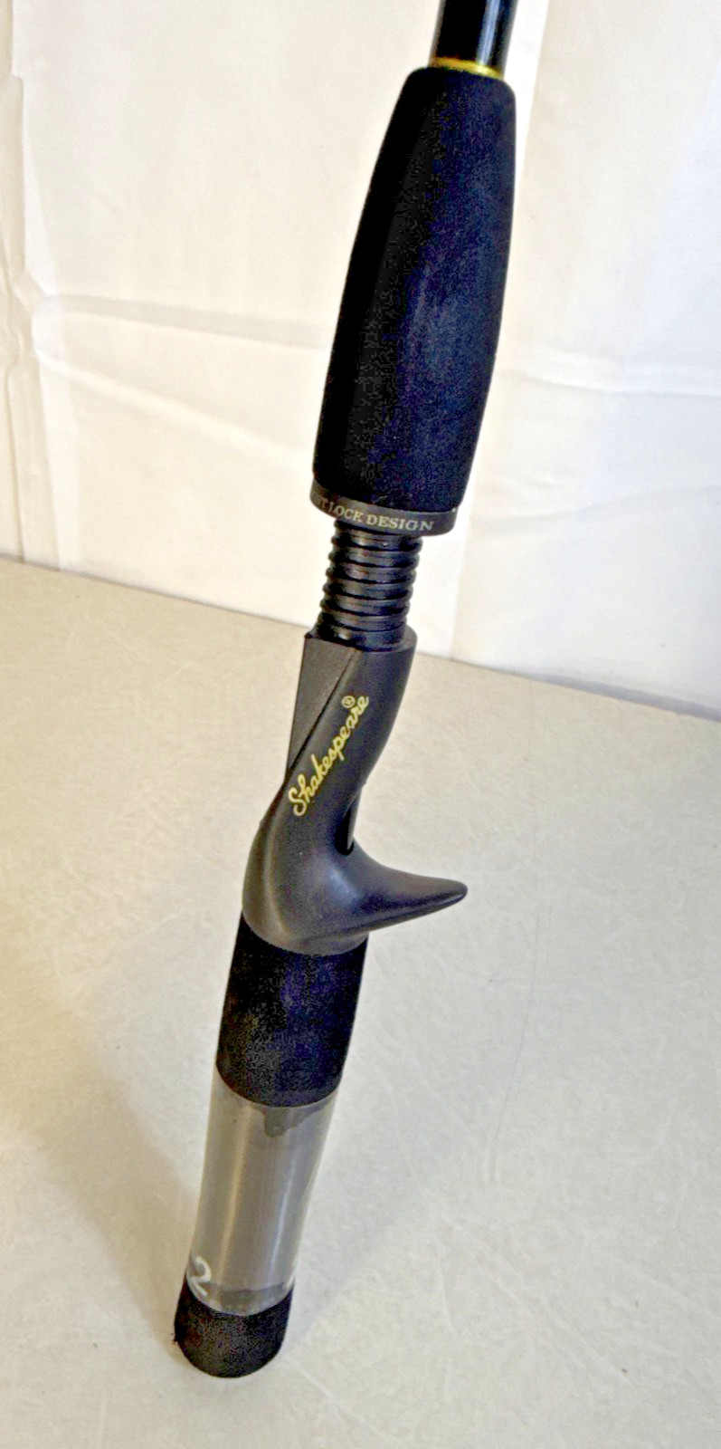Shakespeare Durango Casting Rod SC56-2M 5’6″ Med Action 2-pc