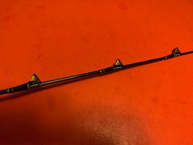 CUSTOM BUILT CALSTAR GRAFIGHTER GX7 7 FOOT 8 TO 20 LB. BAITCASTING FISHING ROD