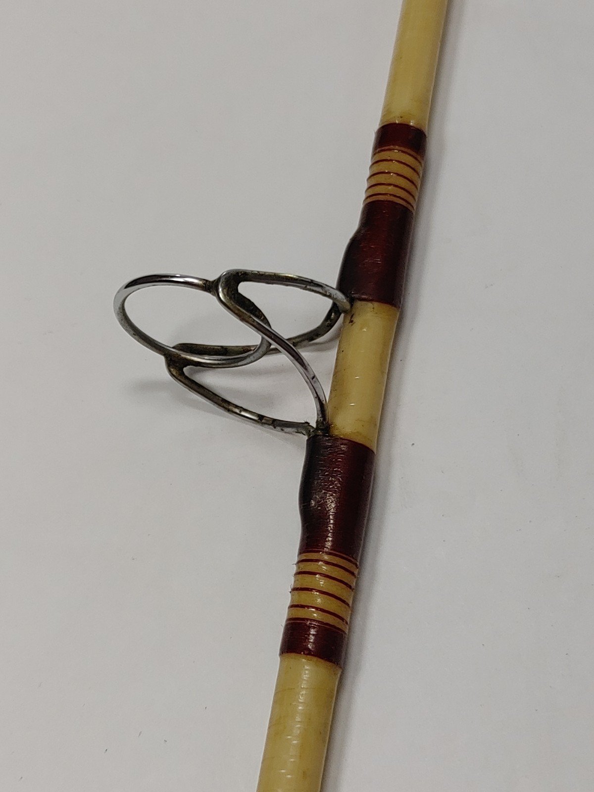 Shakespeare Wonderod SS-550-9′ Surf Fishing Rod 9′ 2 Pc. Vintage CLEAN & READY