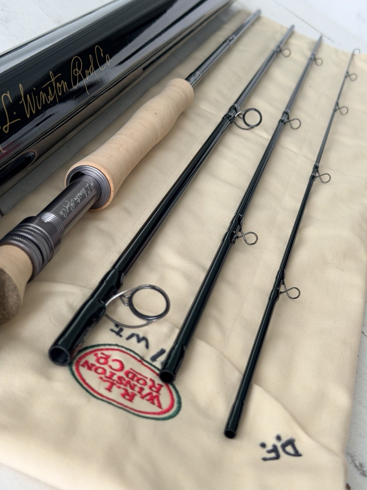 **BEAUTIFUL** 🔥RL WINSTON AIR SALT 11wt. 9’ft FlyRod!! ~LEGENDARY~ 🔥
