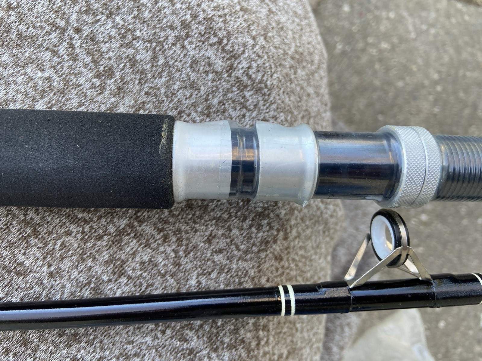 VINTAGE NEVER USED MASTER FISHING TACKLE 6585L 8′ 8″ SURF ROD
