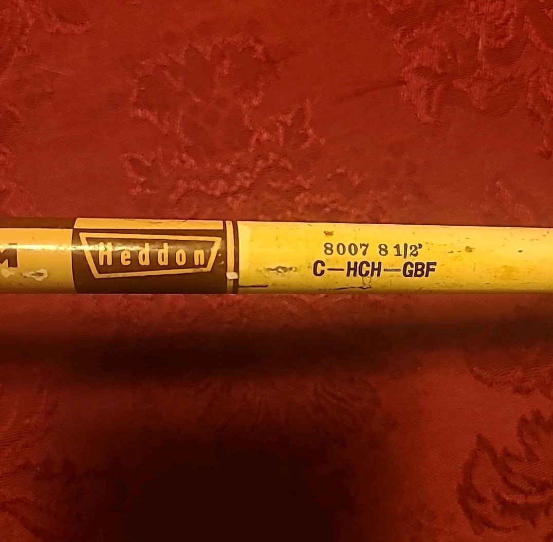 Vintage Heddon Vicount Custom Rod 2 Pcs #8007-8 1/2 Feet w JOHNSON #80 Reel
