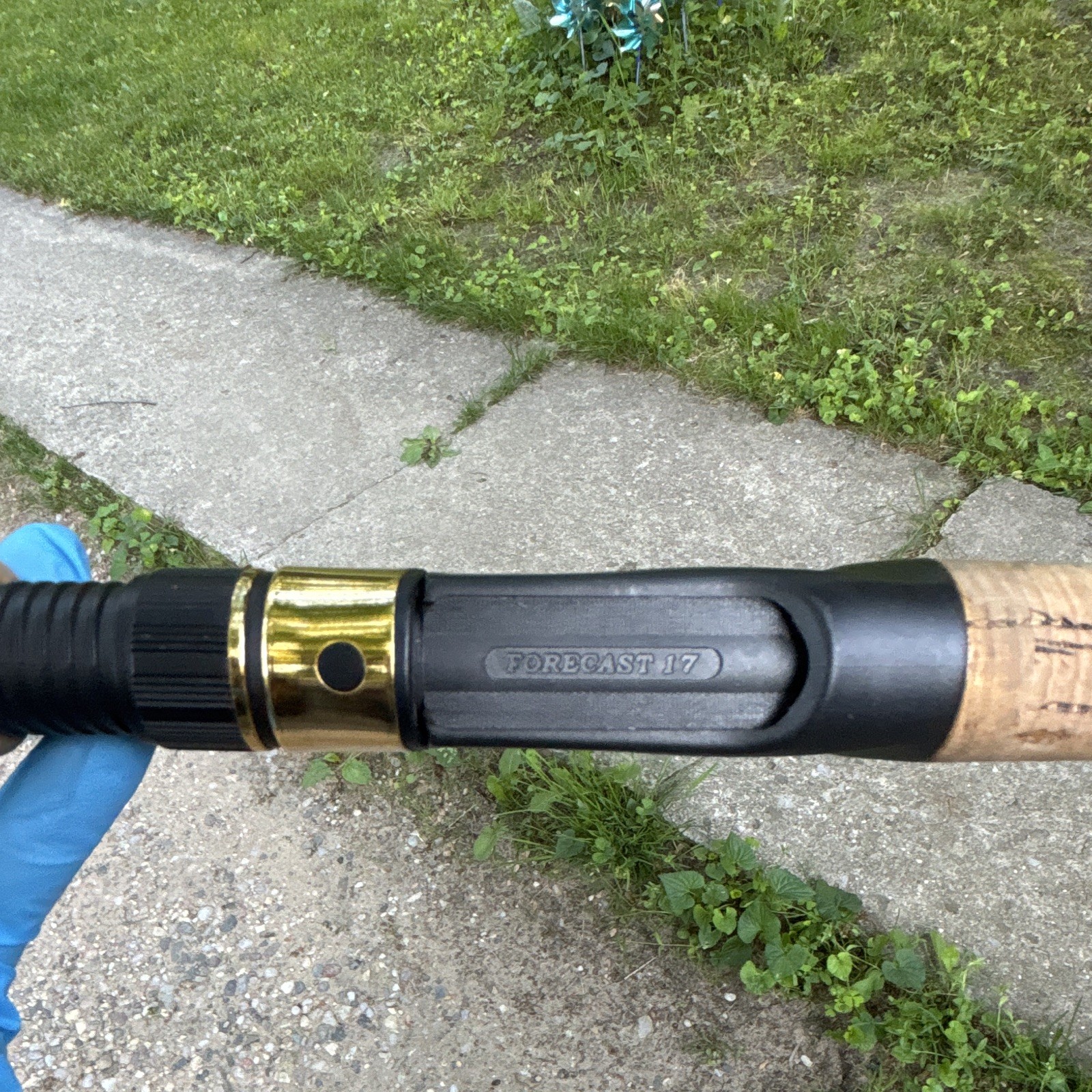 FORECAST 17 Spinning Rod 6ft Medium Fast 2-12lb Graphite Cork Twist-Lock