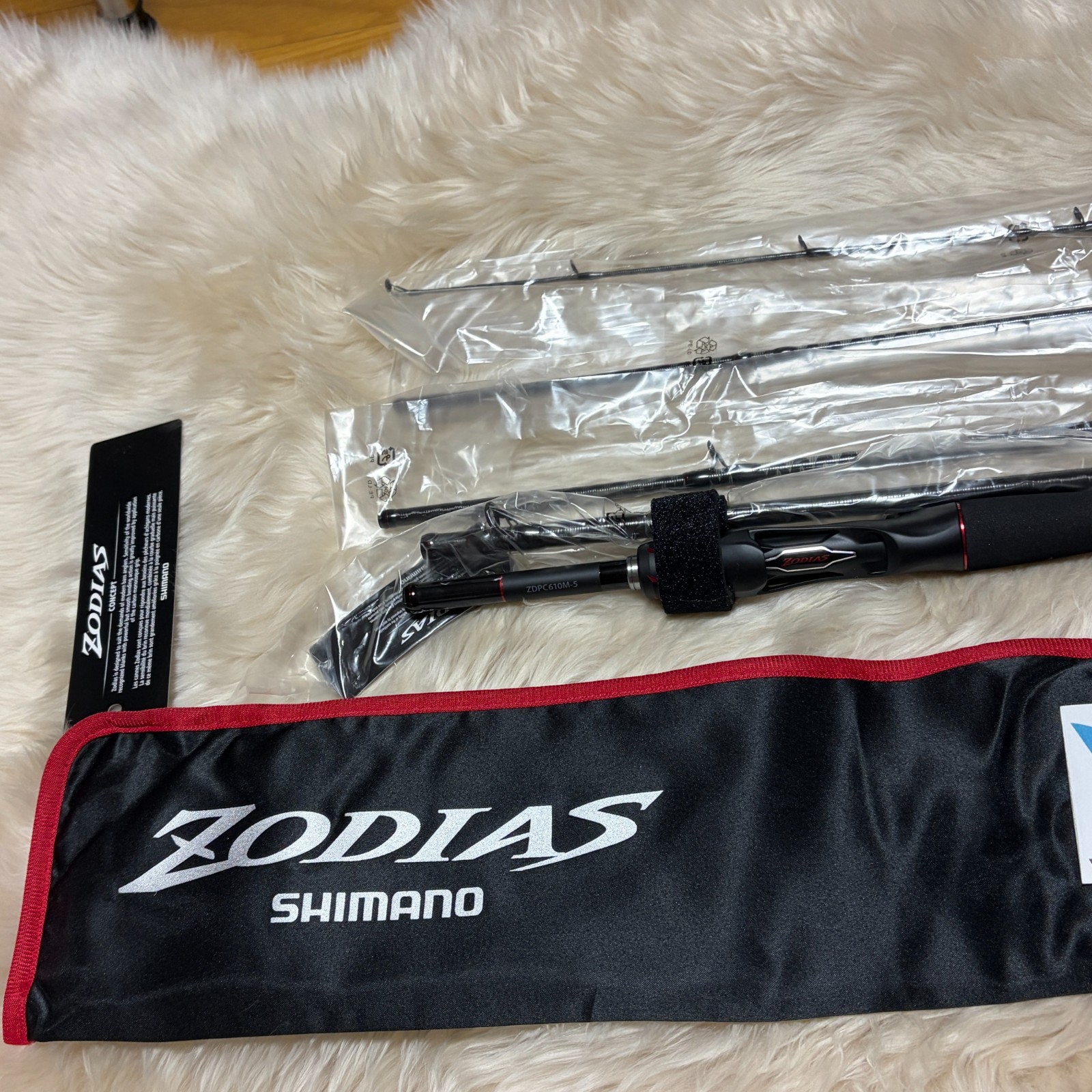 Shimano 21 Zodias Pack Rod C610M-5 Equipped with Carbon Monocoque Grip Compact