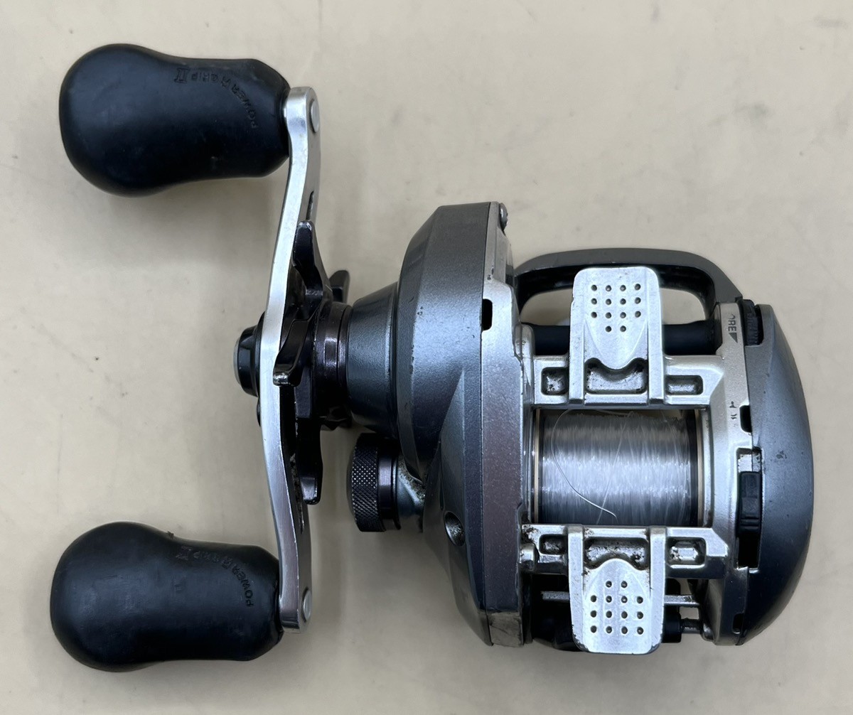 SHIMANO CURADO 200HG BAITCAST REEL (MVP032510)