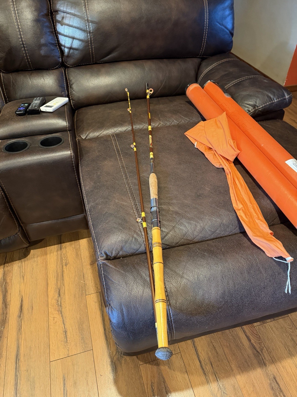 Pastime Glassmaster 8’4″ 2-Piece Fiberglass Spinning Rod w/ Rod Tube