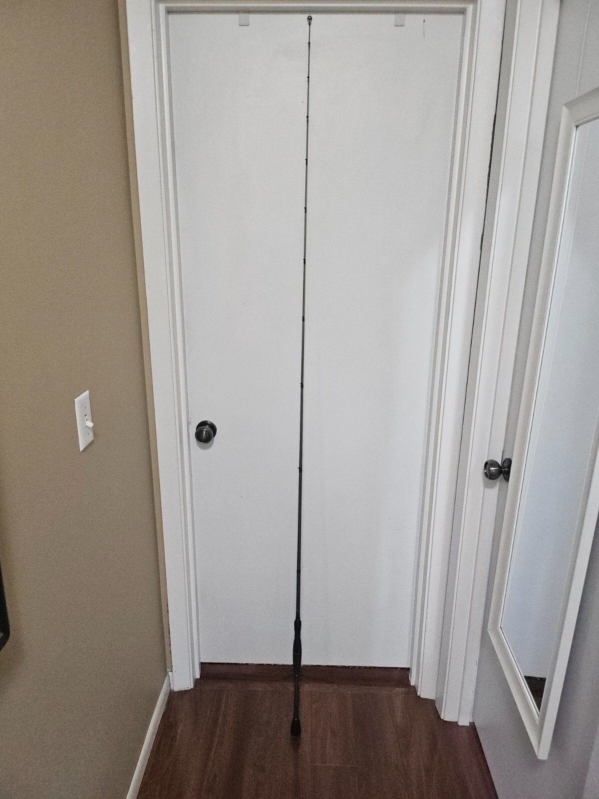 Vintage Bull Dawg Fishing Rod – Spinning med-light – 6’9″ w/ foam graphit handle