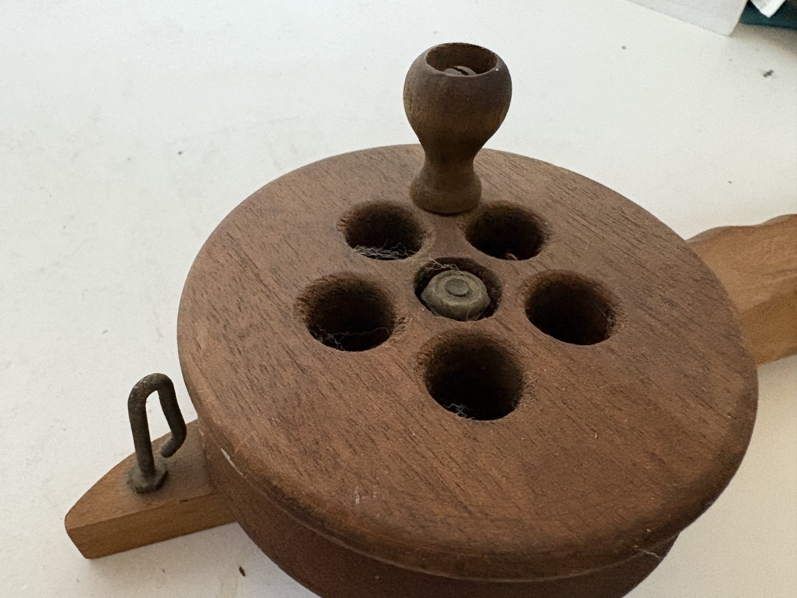 Vintage Wooden Ice Fishing Reel Drop Liner Untested