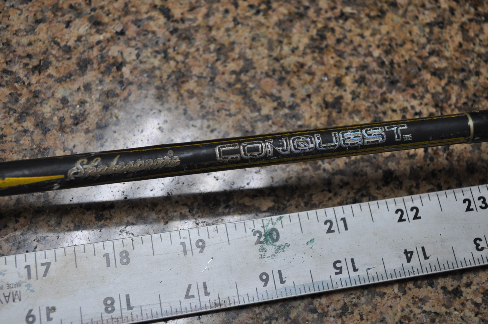 Shakespeare Conquest Rod 6’6″ 2PC 4-10 lb Medium- light 01G18BJ NO TIP SECTION