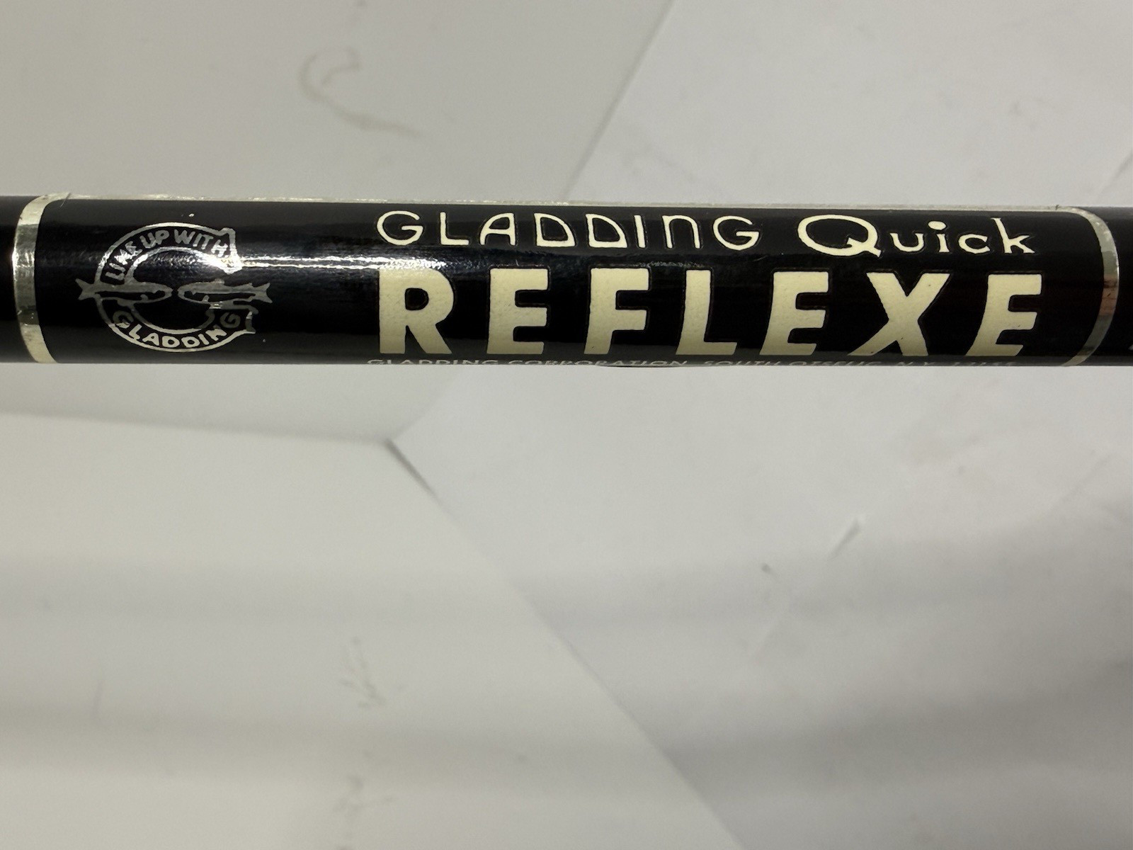 Gladding Quick Reflexe R585-M Nypoxy 8′ 6″ Two 2 Piece Heavy Surf Rod 25 lb.