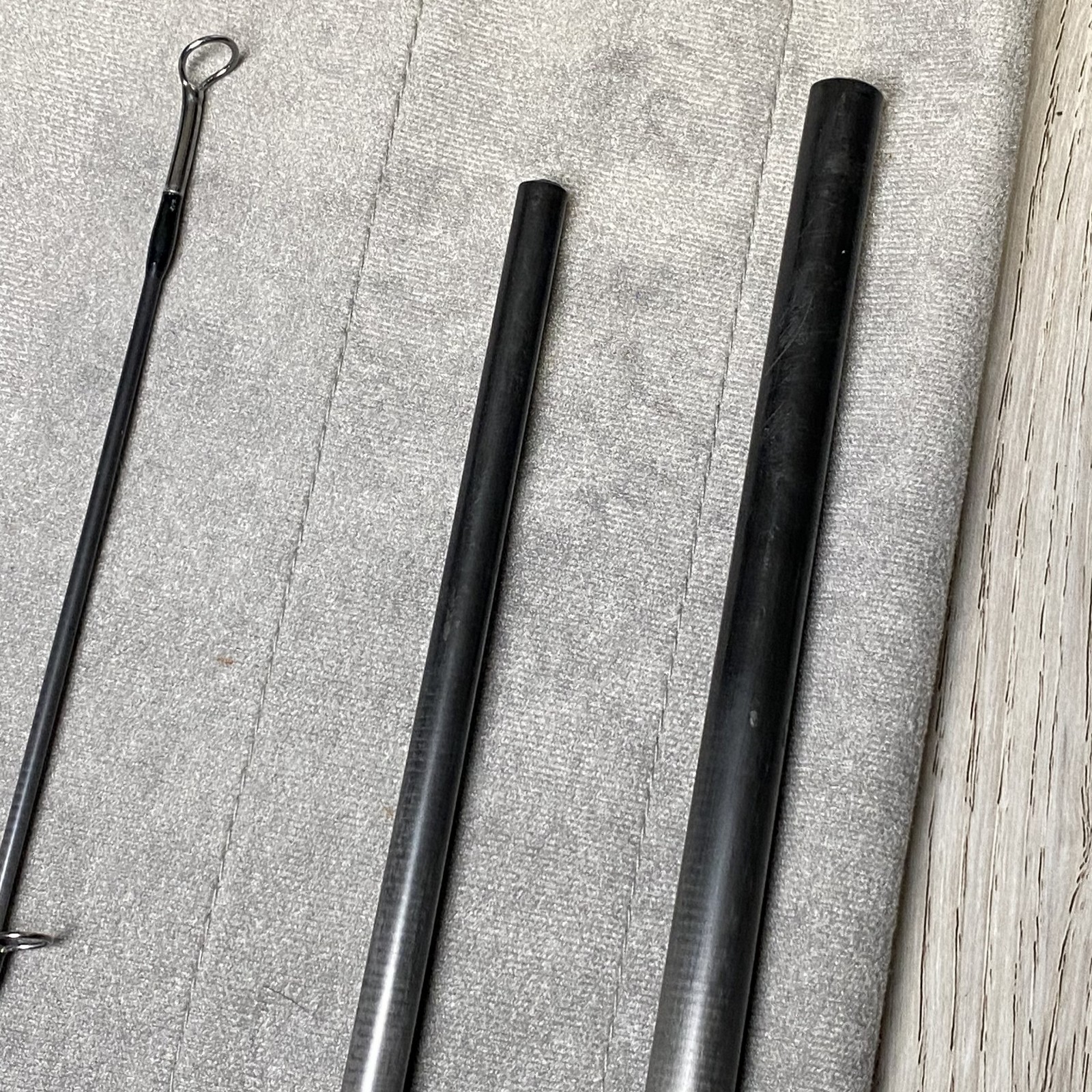 [RANK A] G. Loomis GLX FR18611/12-3 15’6″ 11-12wt Fly Rod W/Tube Sock Excellent
