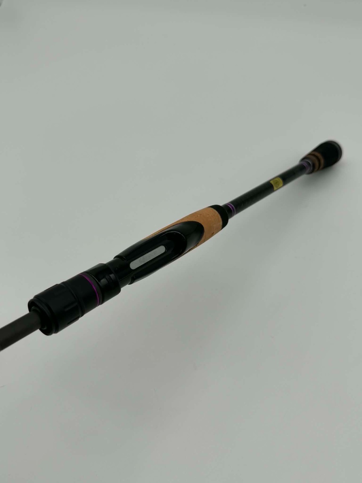 6’6 Gamakatsu Fishing Rod Luxxe Avenge Bait Casting 2 Piece Med-Light (B66M-R)