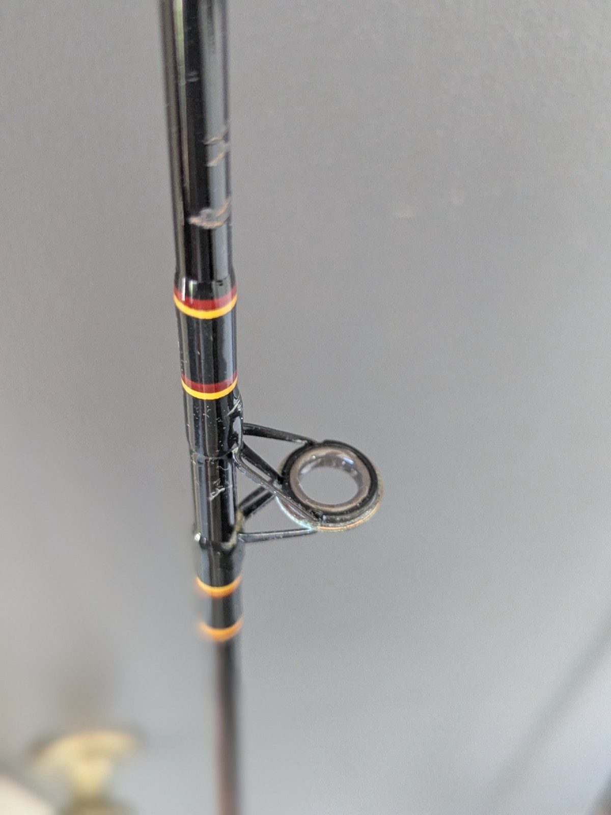 Vtg ABU Garcia 2pc BGS 8410 10’ Med Heavy Action Surf Fishing Rod 12-25lb Line