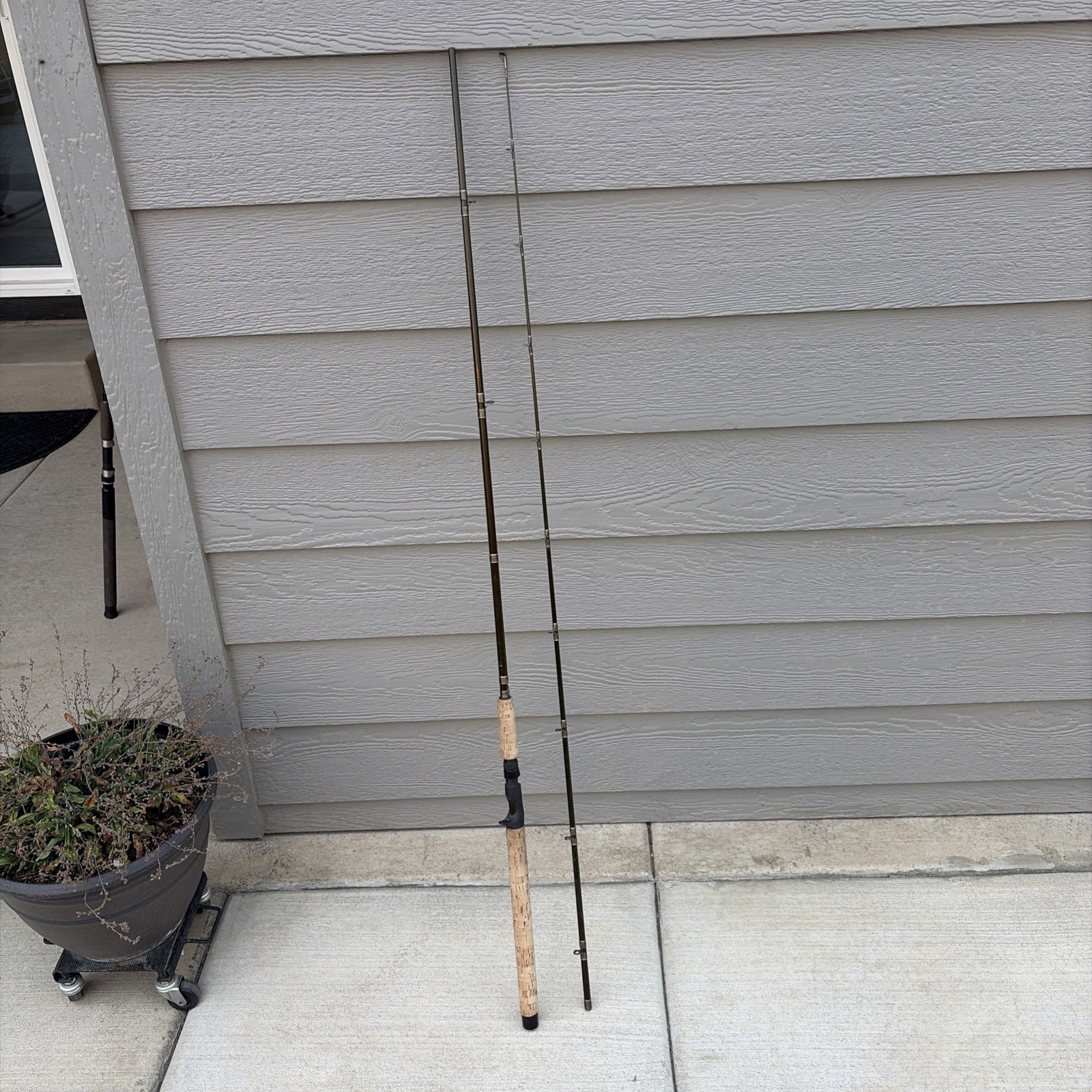 okuma celilo casting Rod. 9ft 25pce 15-50lb Rod