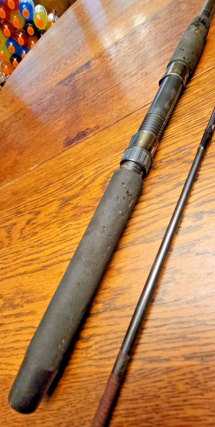 Shimano FX-2602A Spinning Fishing Rod 2-Piece 5’ 11″