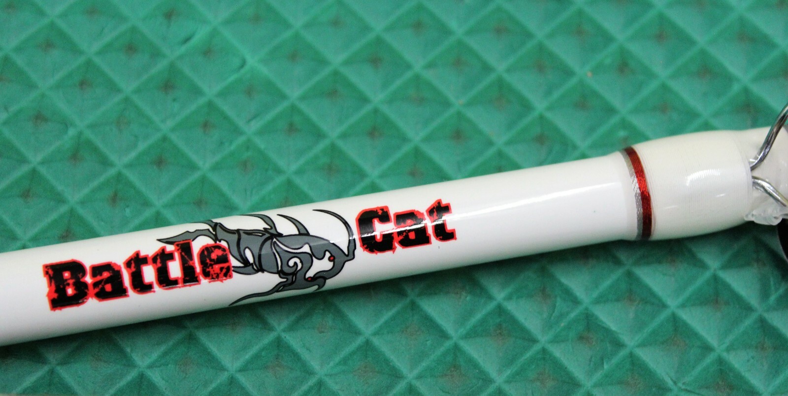 Okuma Battle Cat Catfish Casting Rod 7′ 6″ 2-Piece Heavy BC-C-762H