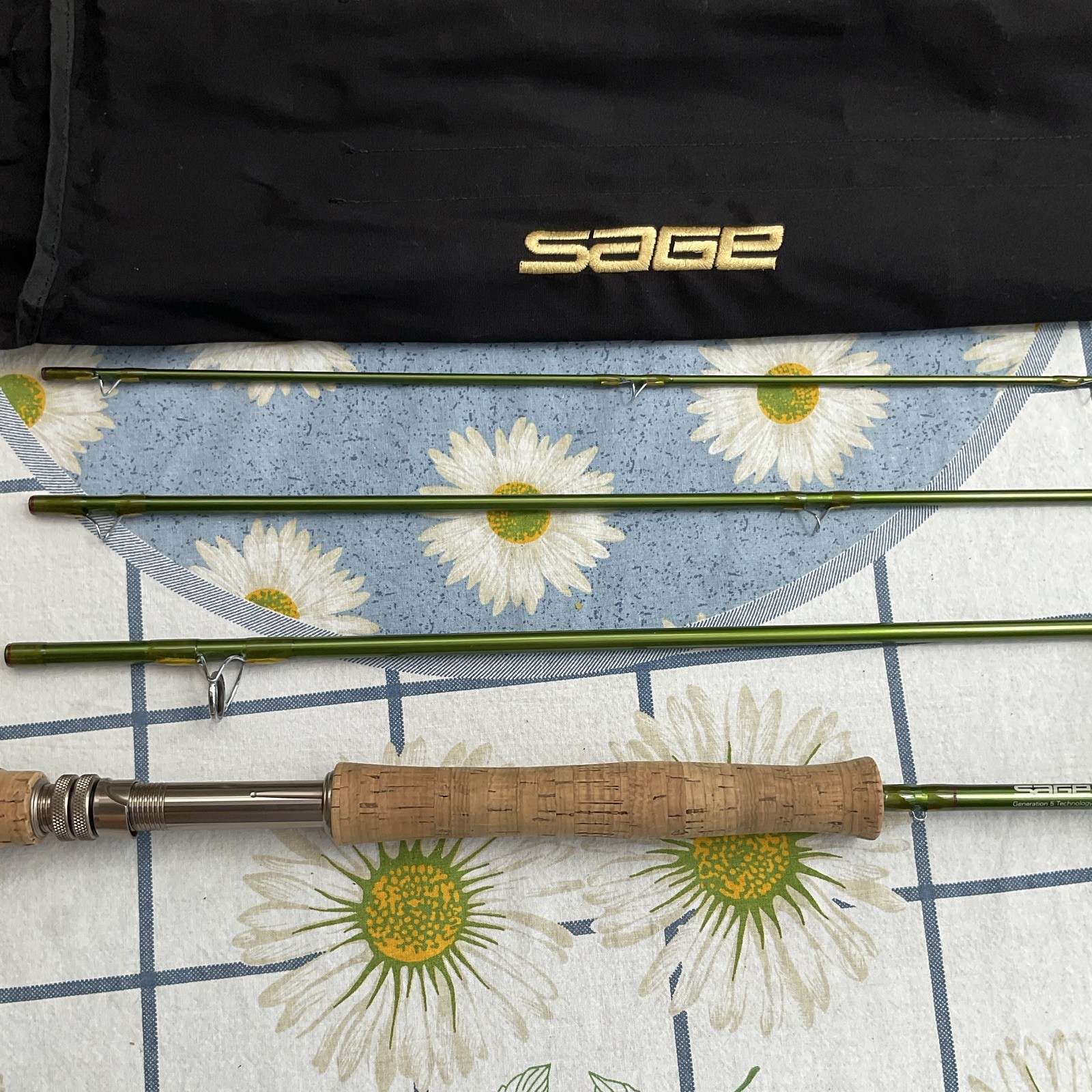 SAGE TCX 790-4 9’ 7wt 4pc Fly Rod Excellent condition Original tube / Sock