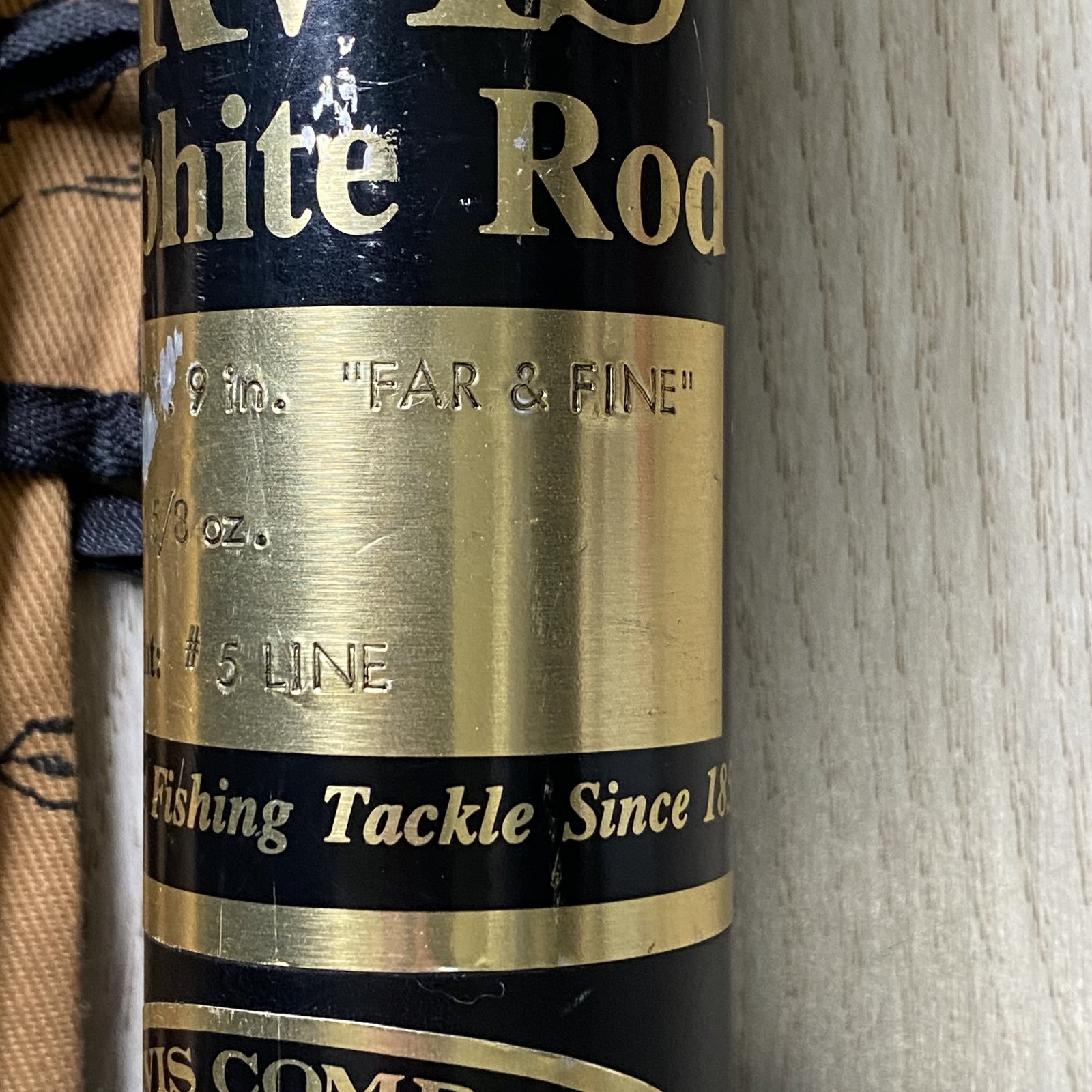 ORVIS Graphite “FAR AND FINE” 5wt 7’9″ Fly rod w/Sock Tube