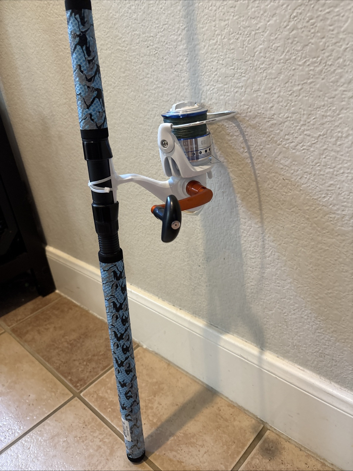 Fishing Rod & Real Including( Braided Line) 8ft Pole & Deep Sea Real