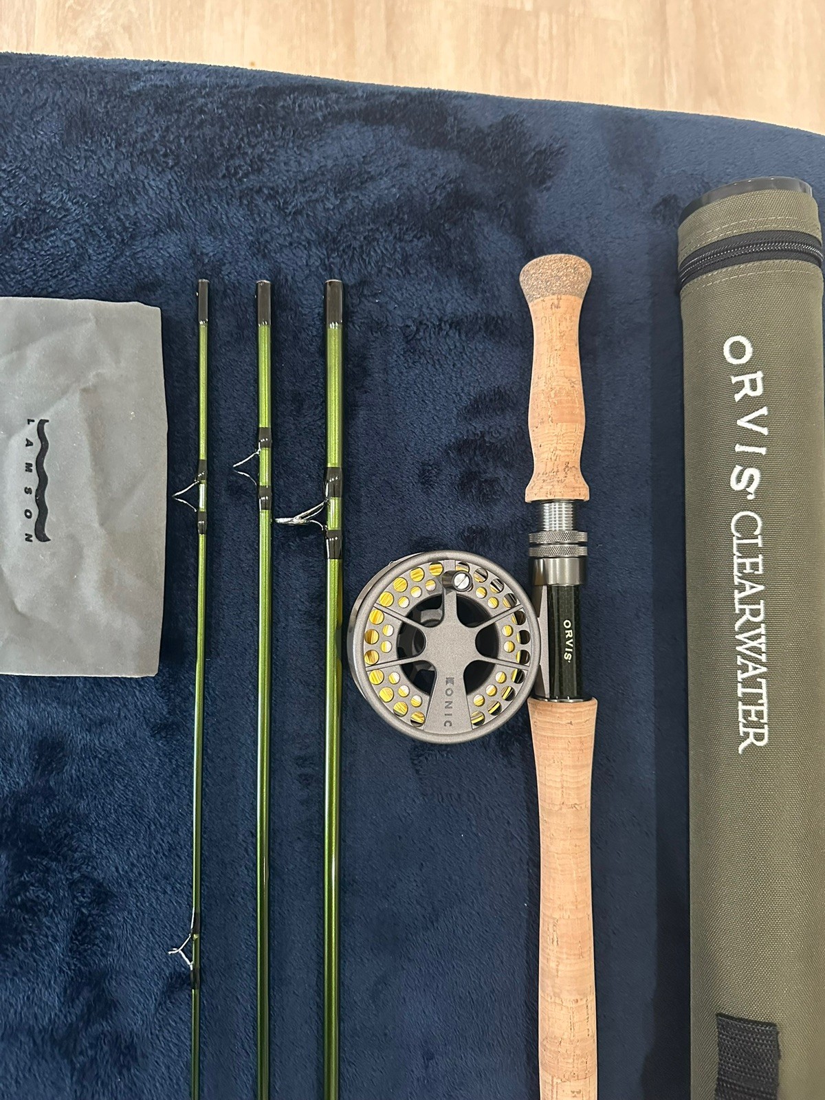 Orvis Clearwater 11ft 6wt 4pc Fly Fishing Rod W/ Tube