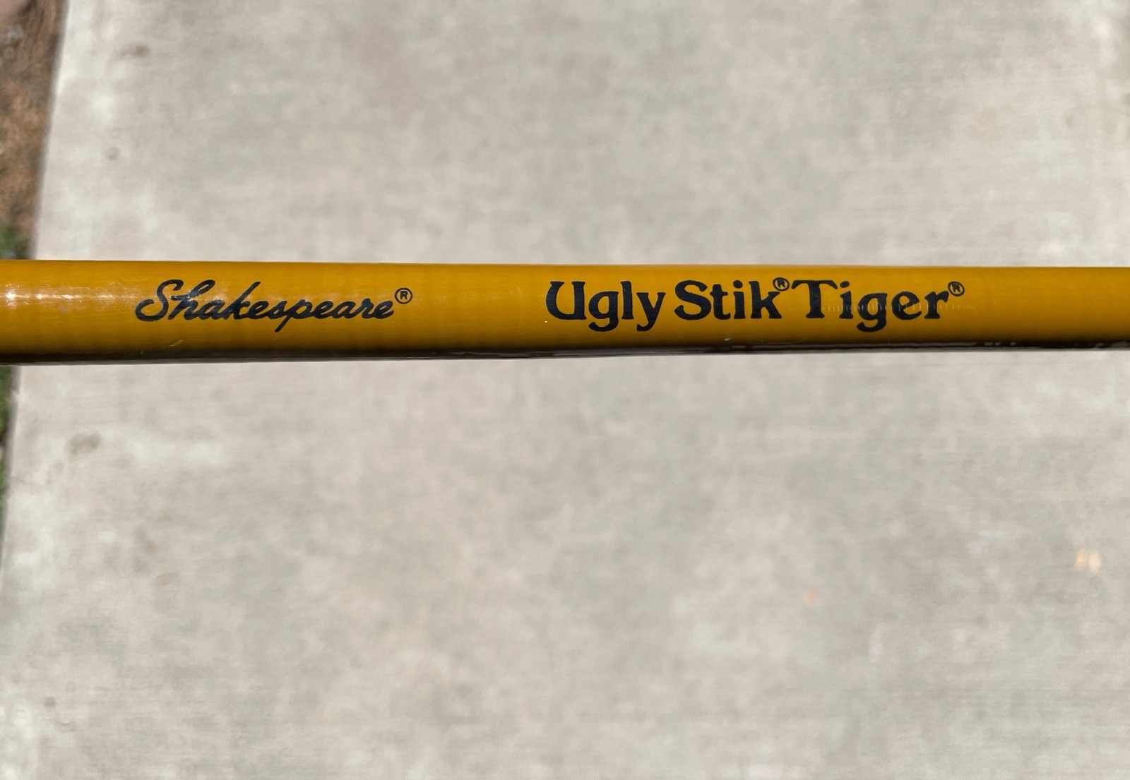 Shakespeare Ugly Stik Tiger 7’ Fiberglass BWC 2200 ML Big Game Fishing Rod