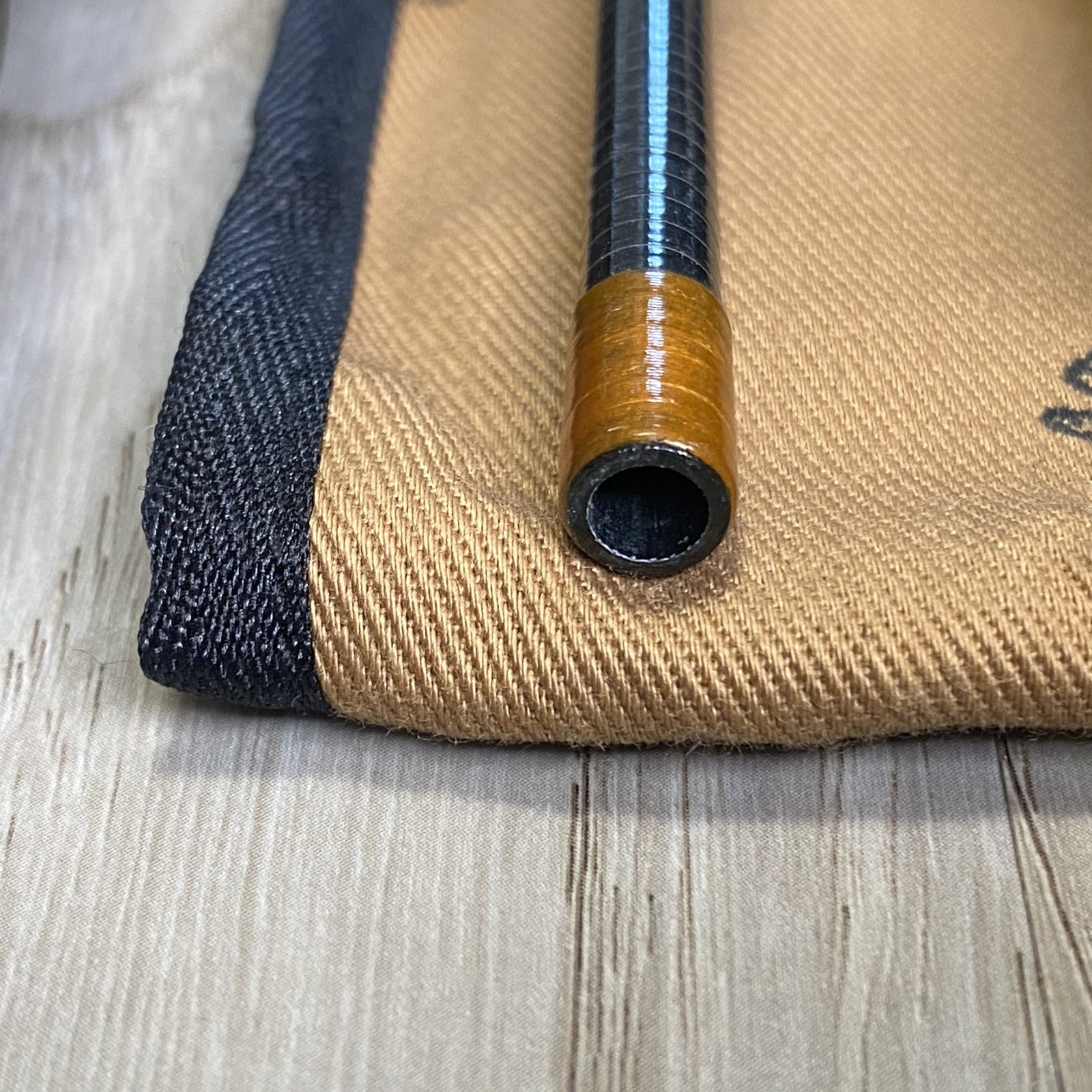 ORVIS Graphite “FAR AND FINE” 5wt 7’9″ Fly rod w/Sock Tube