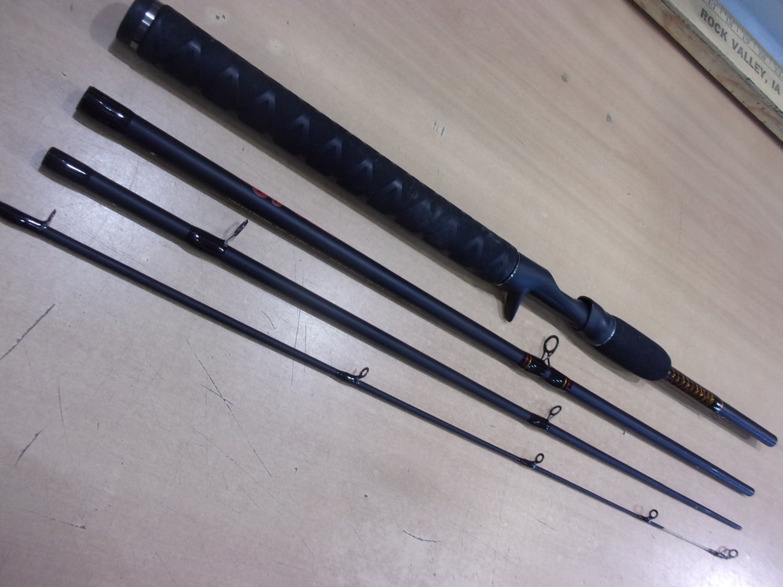 SHAKESPEARE UGLY STIK GX2 7 foot 4 piece casting rod