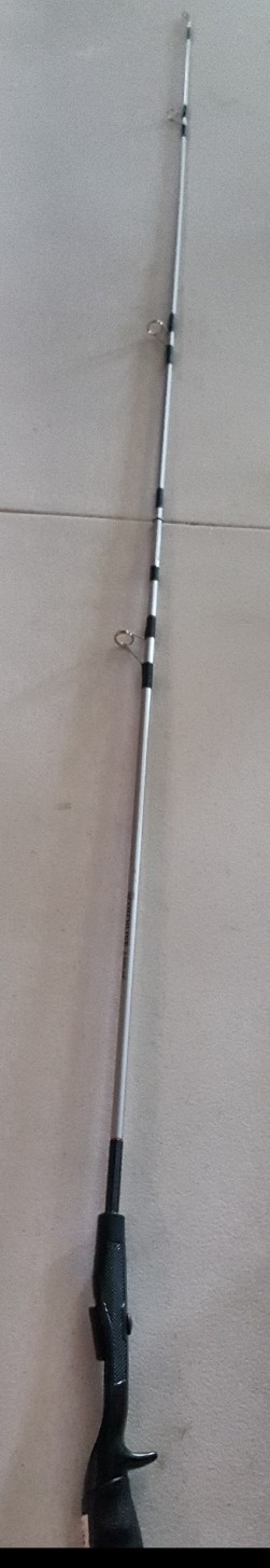 Scotchline J-562 SC 5-1/2 Foot 2 Section Spin Casting Fishing Rod