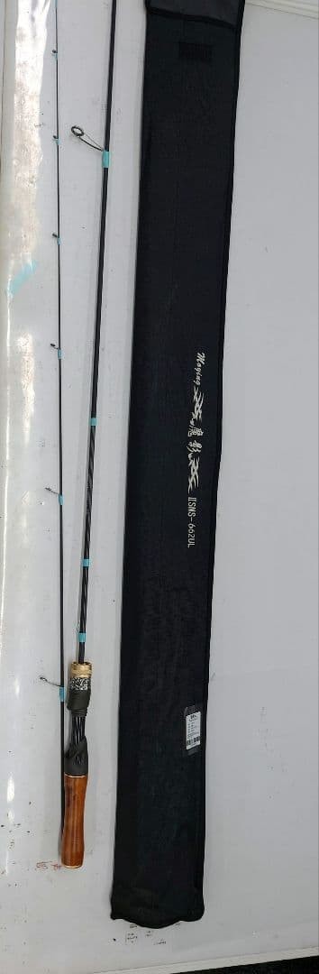 662 UL Trout Bass Rod Lightweight Wood Grip 3-6lb 1.5-9g lures Used