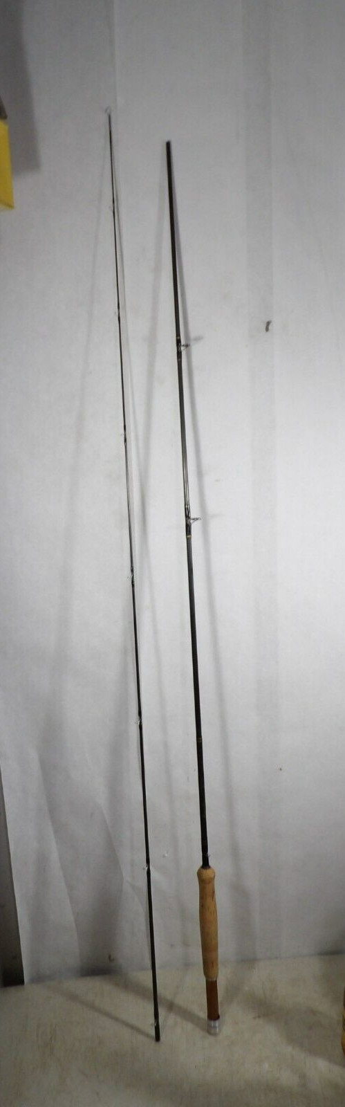 Lamiglas G-1000 G1296 8′ 3oz #6 Graphite 2 Piece Fly Fishing Rod