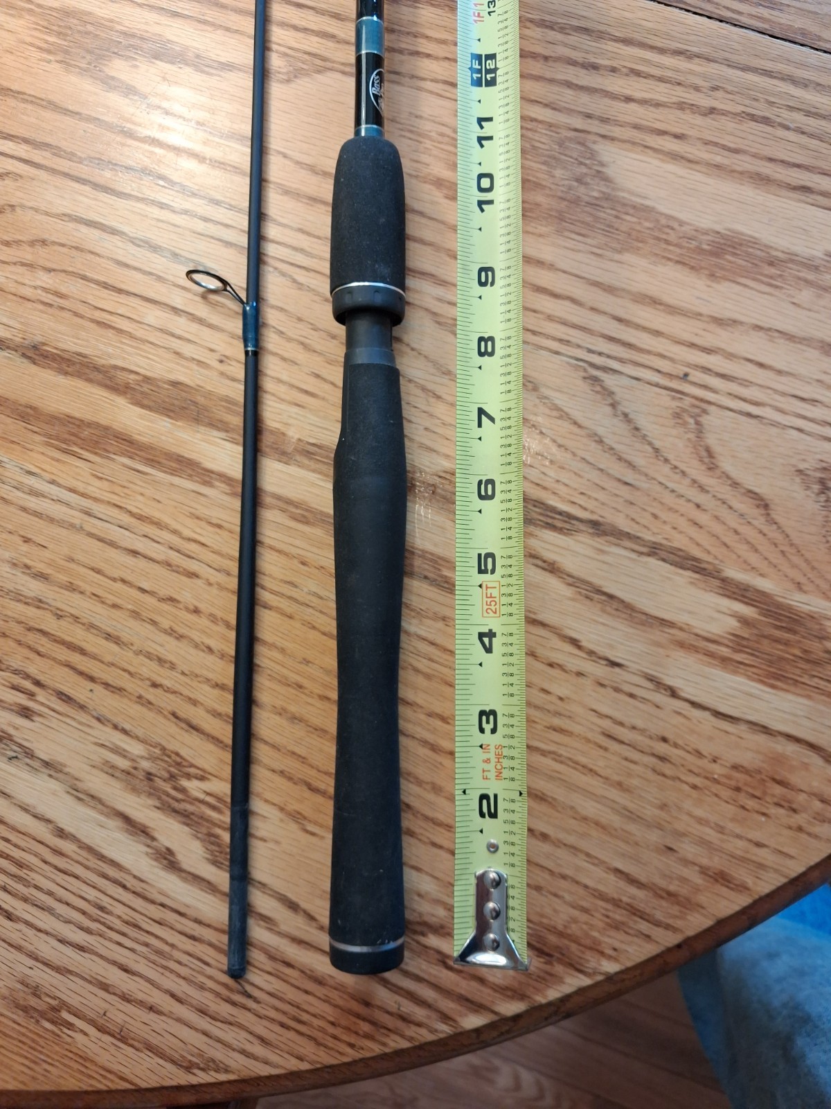 BASS PRO SHOPS, Stampede Spinning Rod, 5’6″ 2-8 LB. LINE, 2 Pieces , Excellent
