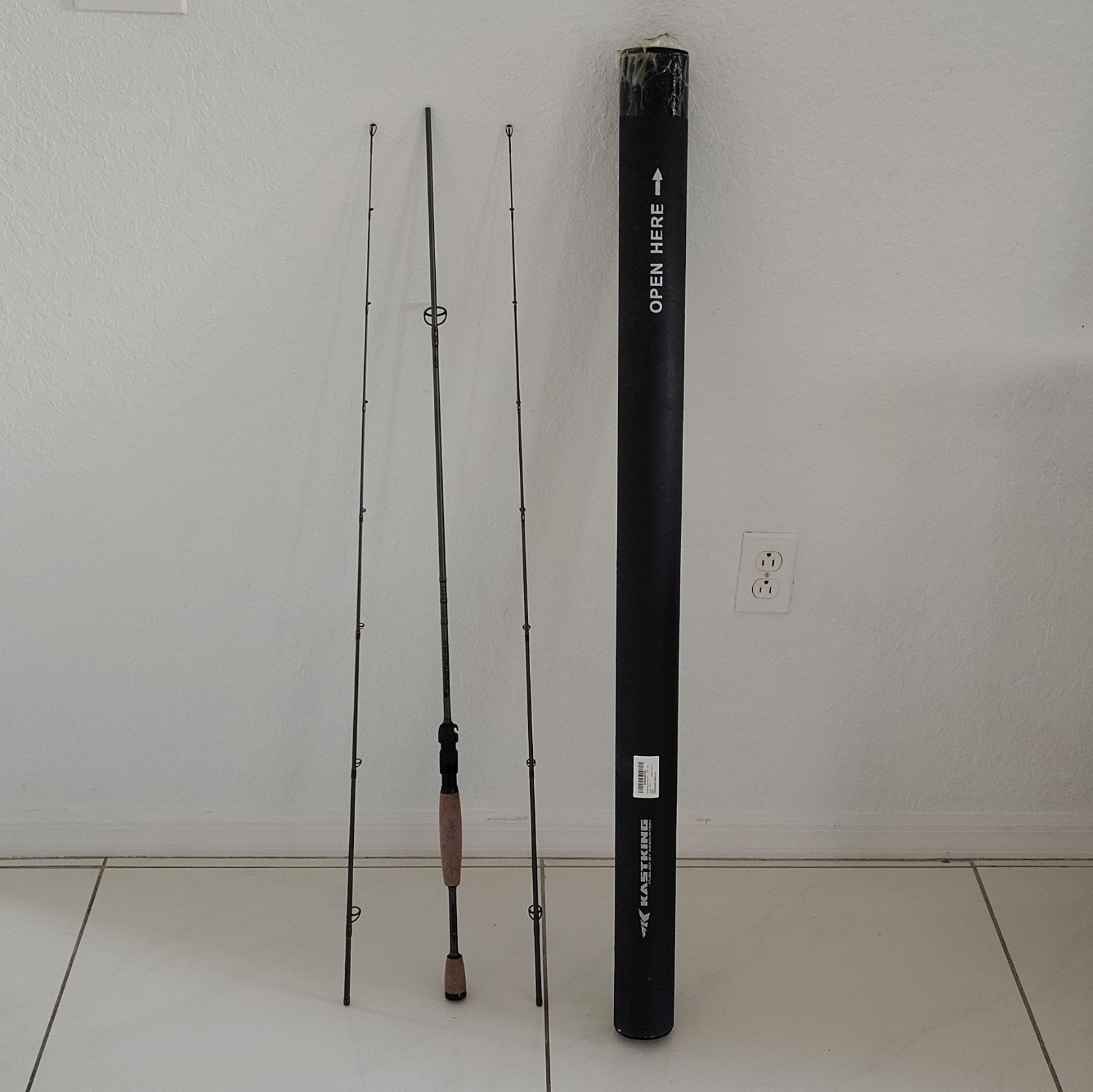KastKing Spartacus II Spinning Rod 6’8″ ML Fast 2-Piece